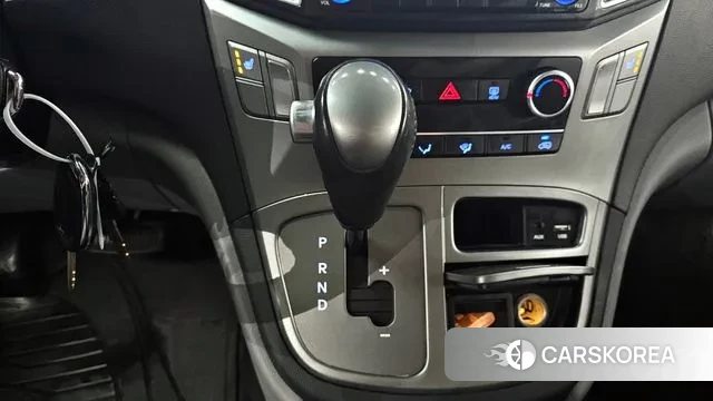 Hyundai The New Grand Starex id 3023966 из Кореи 19