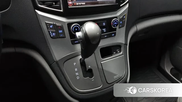 Hyundai The New Grand Starex id 3448780 из Кореи 19