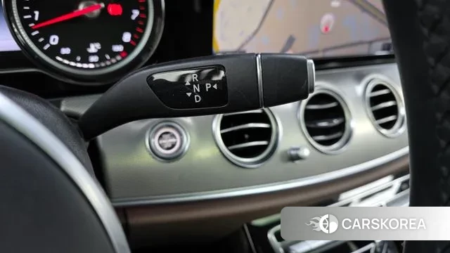 Mercedes-Benz E-Class W213 id 3626927 из Кореи 19