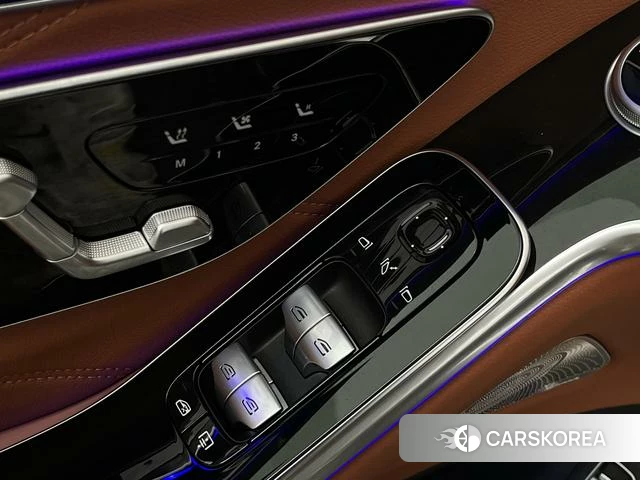 Mercedes-Benz Maybach S-class id 4300224 из Китая 24