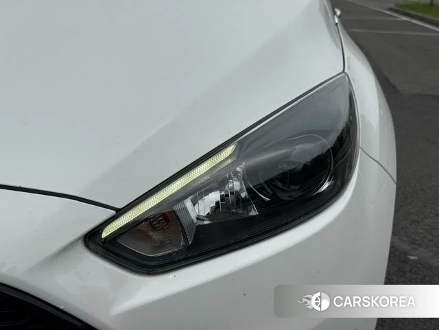 Ford Fox id 4213456 из Китая 34