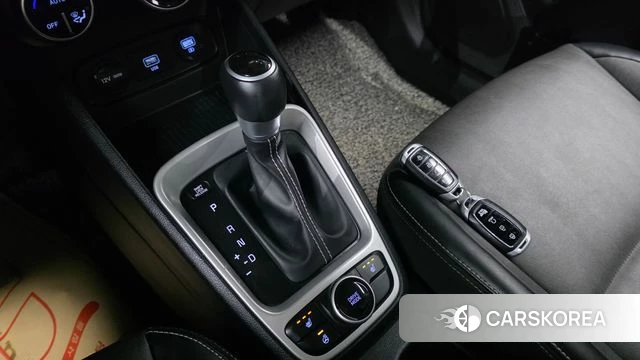 Hyundai Venue id 3893602 из Кореи 19