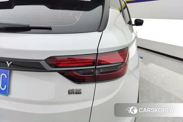 Geely Automobile Binyue id 3968853 из Китая 16