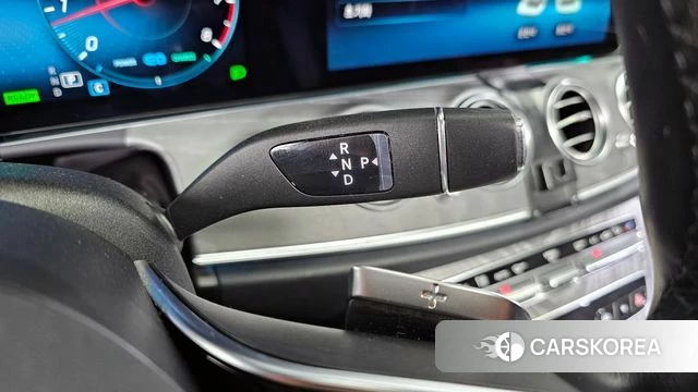 Mercedes-Benz E-Class W213 id 3799953 из Кореи 19