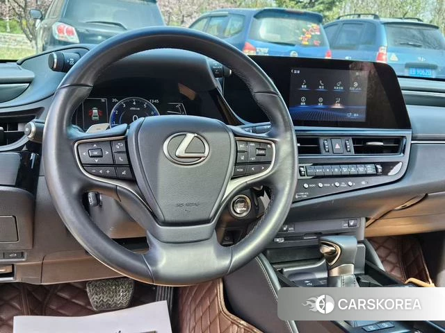 Lexus ES id 4213482 из Китая 9