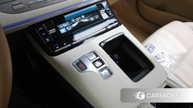 Hyundai The New Grandeur IG Hybrid id 4284691 из Кореи 34
