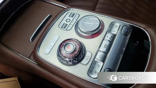 Genesis G90 (RS4) id 3793751 из Кореи 17