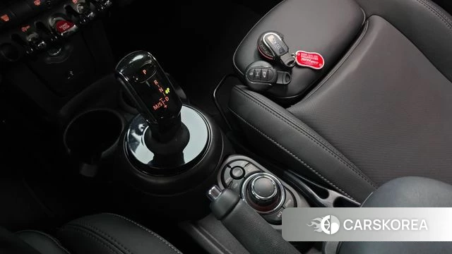 Mini Cooper id 4950604 из Кореи 29