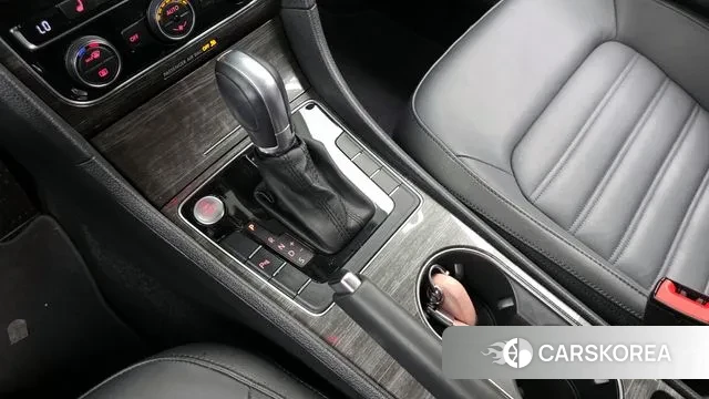 Volkswagen The New Passat id 2971336 из Кореи 19