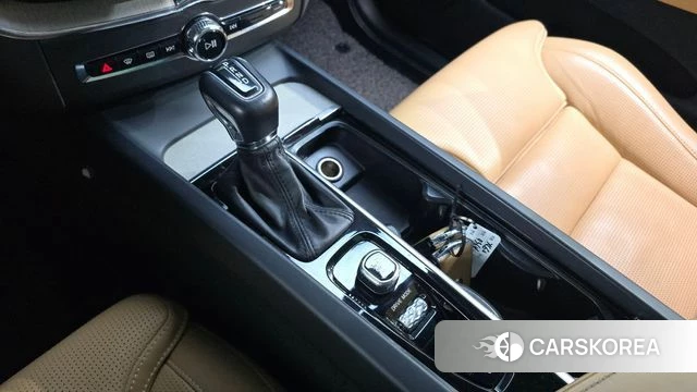 Volvo XC60 second Generation id 3894101 из Кореи 19