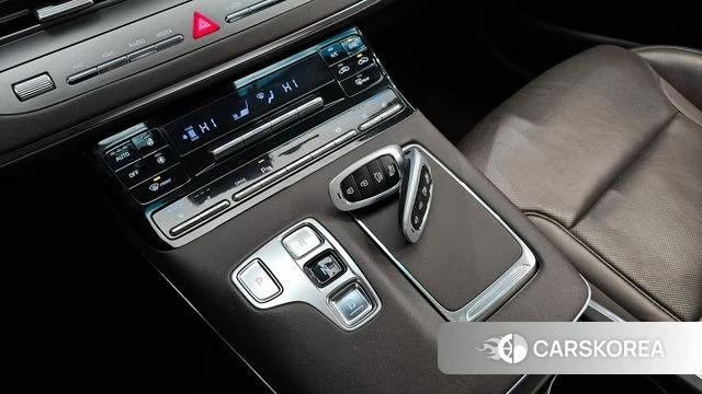 Hyundai The New Grandeur IG id 3833514 из Кореи 19