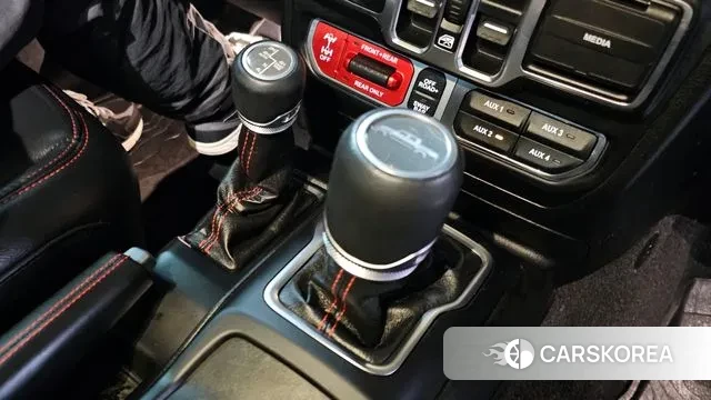 Jeep Gladiator (JT) id 3747414 из Кореи 19