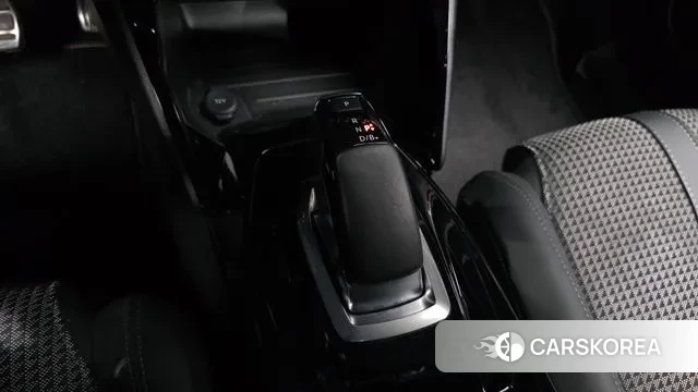 Peugeot e-2008 second generation id 3355095 из Кореи 19