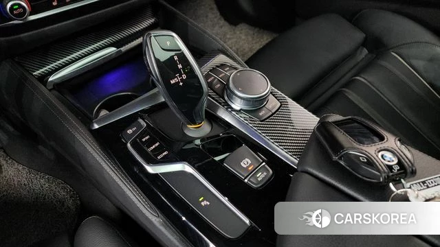 BMW 5 Series (G30) id 4305213 из Кореи 19