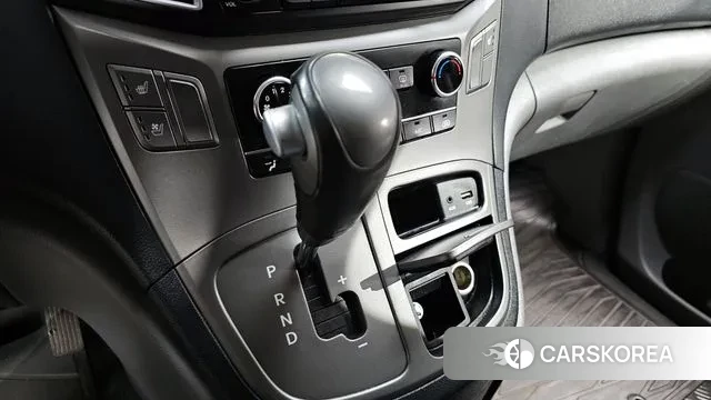 Hyundai The New Grand Starex id 3013958 из Кореи 19