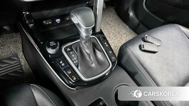 Kia Seltos id 4389945 из Кореи 32
