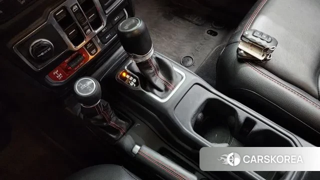 Jeep Wrangler (JL) id 3745770 из Кореи 19