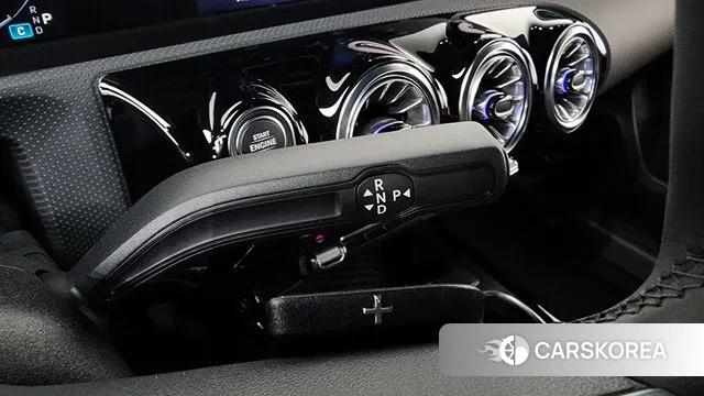 Mercedes-Benz A-Class W177 id 3624298 из Кореи 19