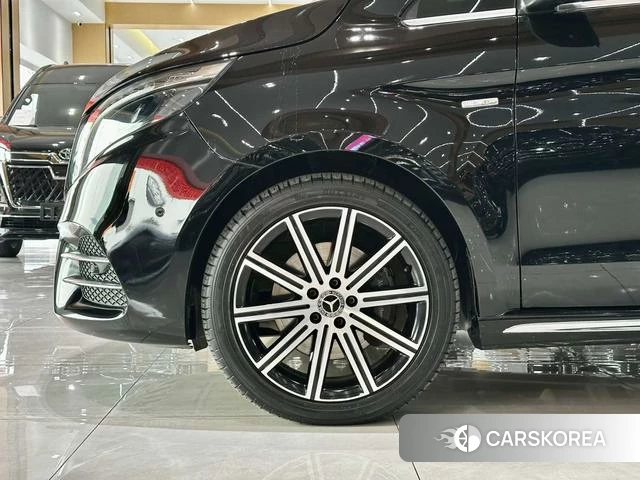 Mercedes-Benz V-class id 4264826 из Китая 15
