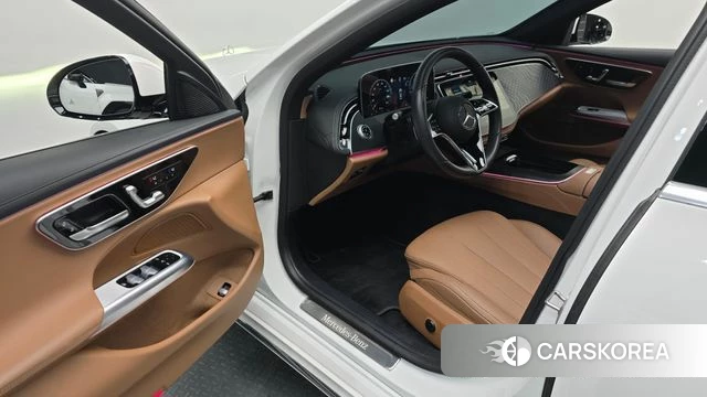 Mercedes-Benz E-Class W214 id 4381342 из Кореи 30