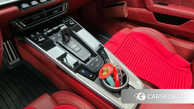 Porsche 911(992) id 4178475 из Кореи 19