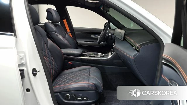 Genesis GV70 id 3786269 из Кореи 19