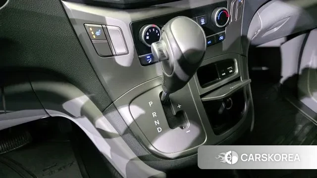 Hyundai The New Grand Starex id 3681387 из Кореи 19