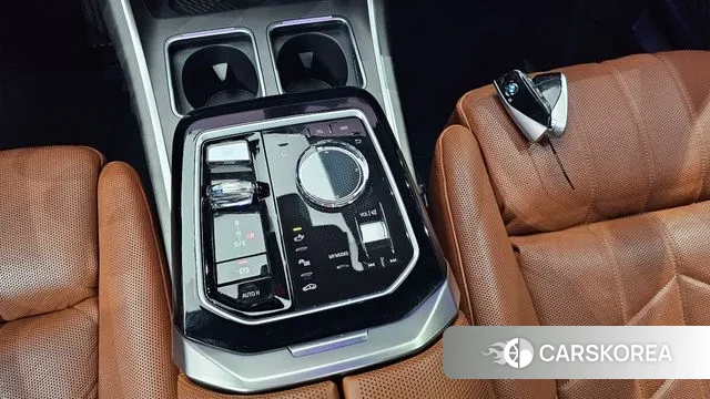 BMW 7 Series (G70) id 3289395 из Кореи 19