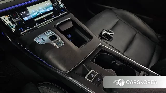 Hyundai The New Grandeur IG id 3017086 из Кореи 19