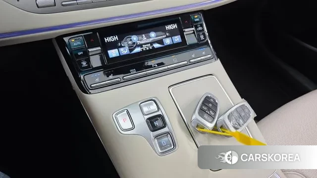 Hyundai The New Grandeur IG id 3411628 из Кореи 19