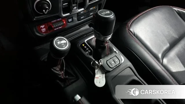 Jeep Wrangler (JL) id 3646532 из Кореи 19