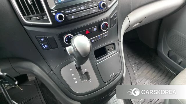 Hyundai The New Grand Starex id 4626117 из Кореи 19