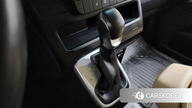 Hyundai Staria id 4894439 из Кореи 35