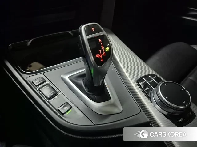 BMW 3 Series (F30) id 3024504 из Кореи 19