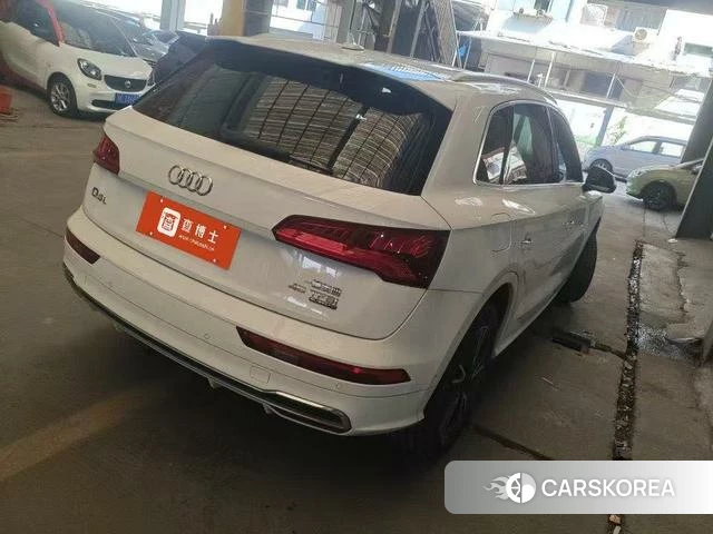 Audi Q5L id 4298352 из Китая 9