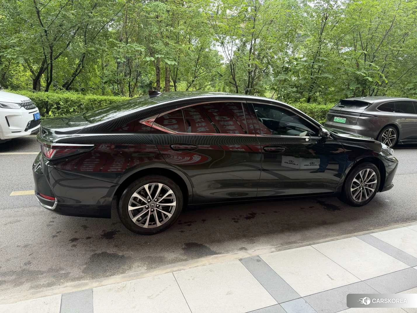 Lexus ES id 4512531 из Китая 9