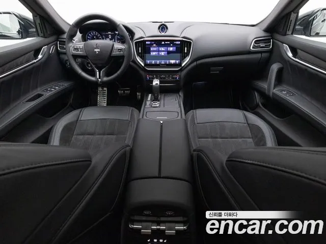 Maserati Ghibli id 2696165 из Кореи 19