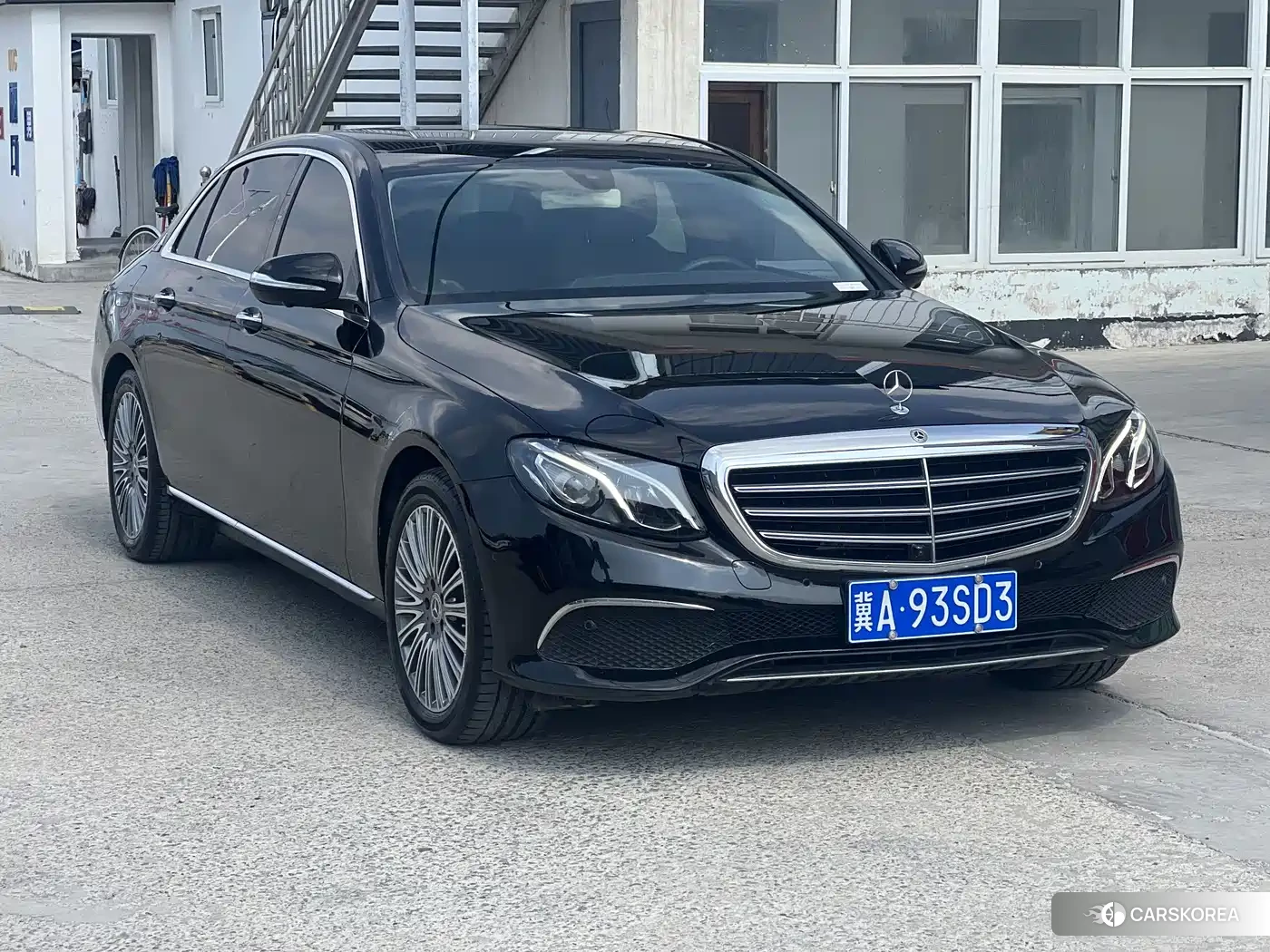 Mercedes-Benz E-Class id 4669535 из Китая 16