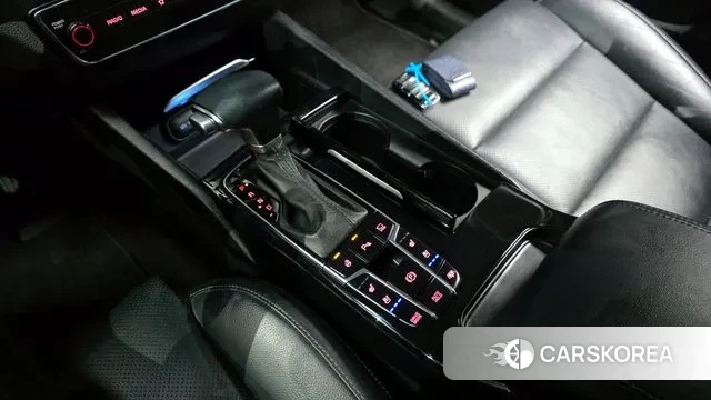 Kia Come New K7 id 3034124 из Кореи 19