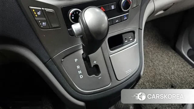 Hyundai The New Grand Starex id 3736179 из Кореи 19