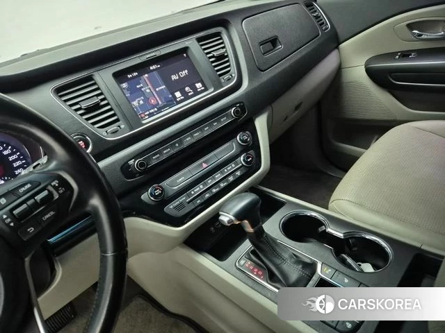 Kia The New Carnival id 4325654 из Кореи 17