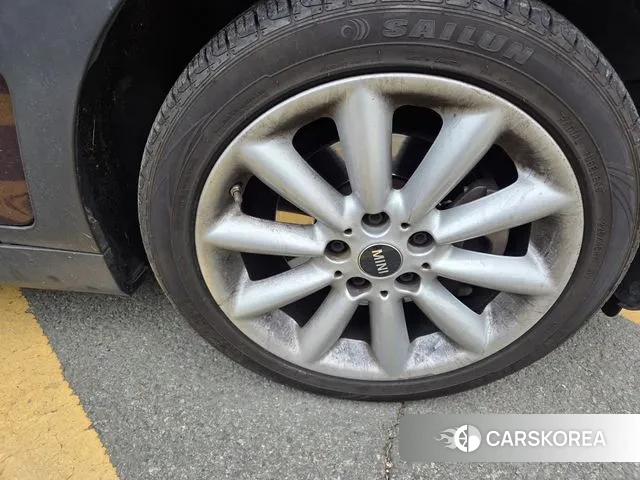 Mini Cooper Clubman id 3778875 из Кореи 14