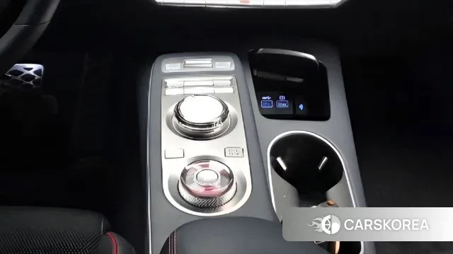 Genesis GV70 id 3690062 из Кореи 19