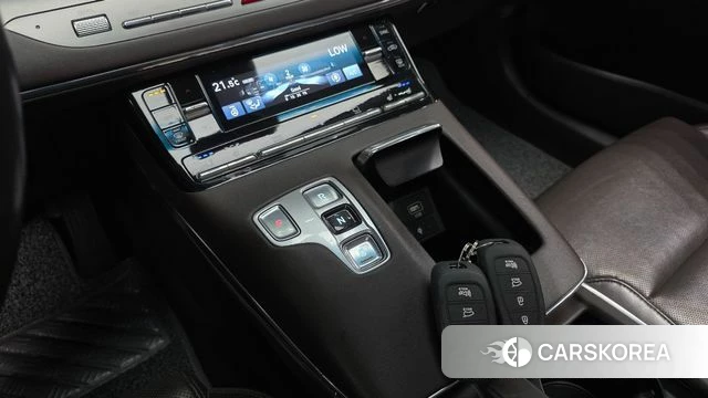 Hyundai The New Grandeur IG id 4202906 из Кореи 29