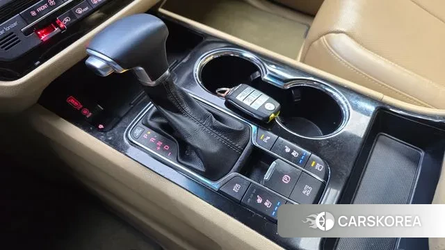 Kia The New Carnival id 2510147 из Кореи 19