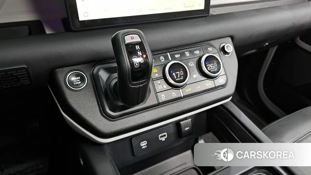 Land Rover Defender (L663) id 3902645 из Кореи 19