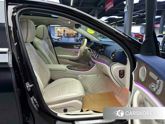 Mercedes-Benz E-class id 4263671 из Китая 9