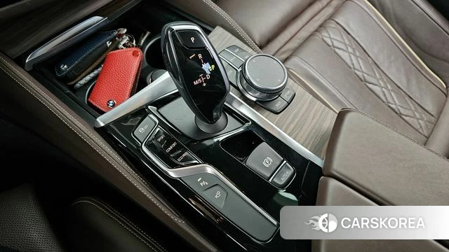 BMW 5 Series (G30) id 3880281 из Кореи 19