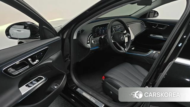 Mercedes-Benz E-Class W214 id 4578630 из Кореи 30