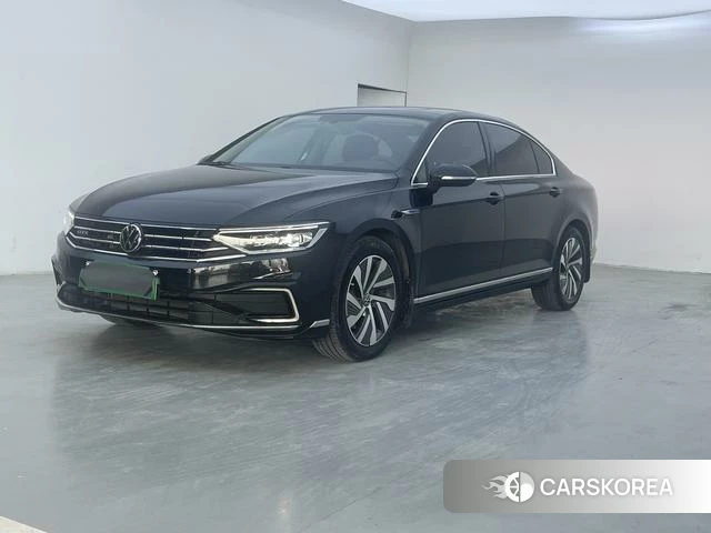 Volkswagen Magotan PHEV id 4297836 из Китая 9